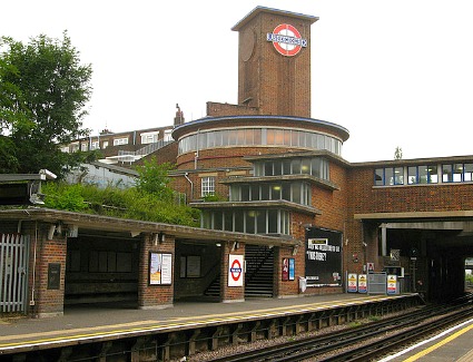 royal park station tube london address