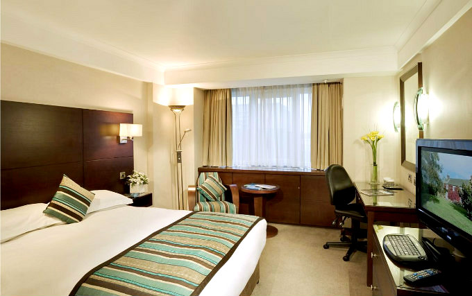 A comfortable double room at Danubius Hotel Regents Park